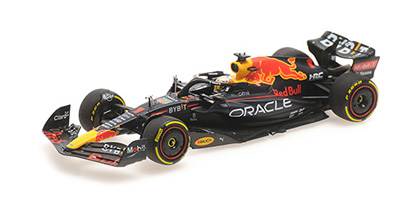 Formule1-1/43-Minichamps-RedBull RB18 Verstappen